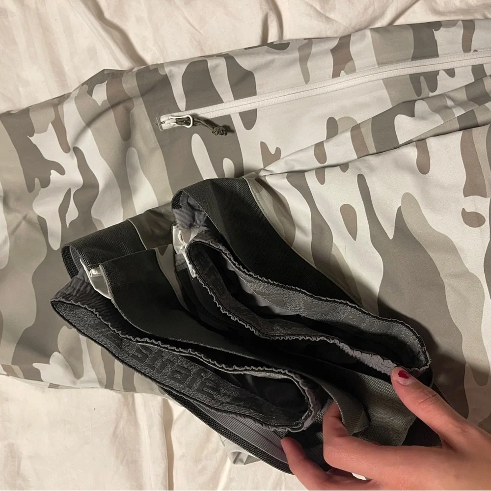 Starfe W Aspen Scarlet Bib Pants - Picture 6 of 8